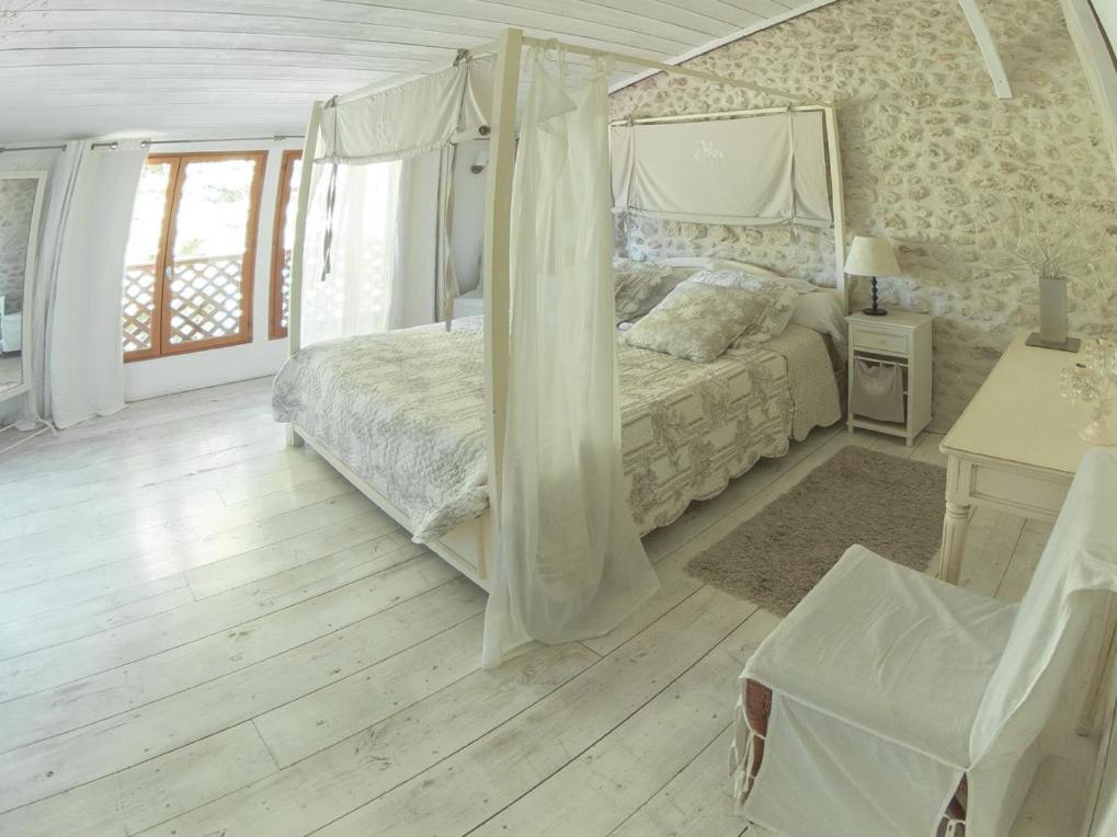 Domaine De Quittignan Brillette Hotel Moulis-en-Medoc Bagian luar foto