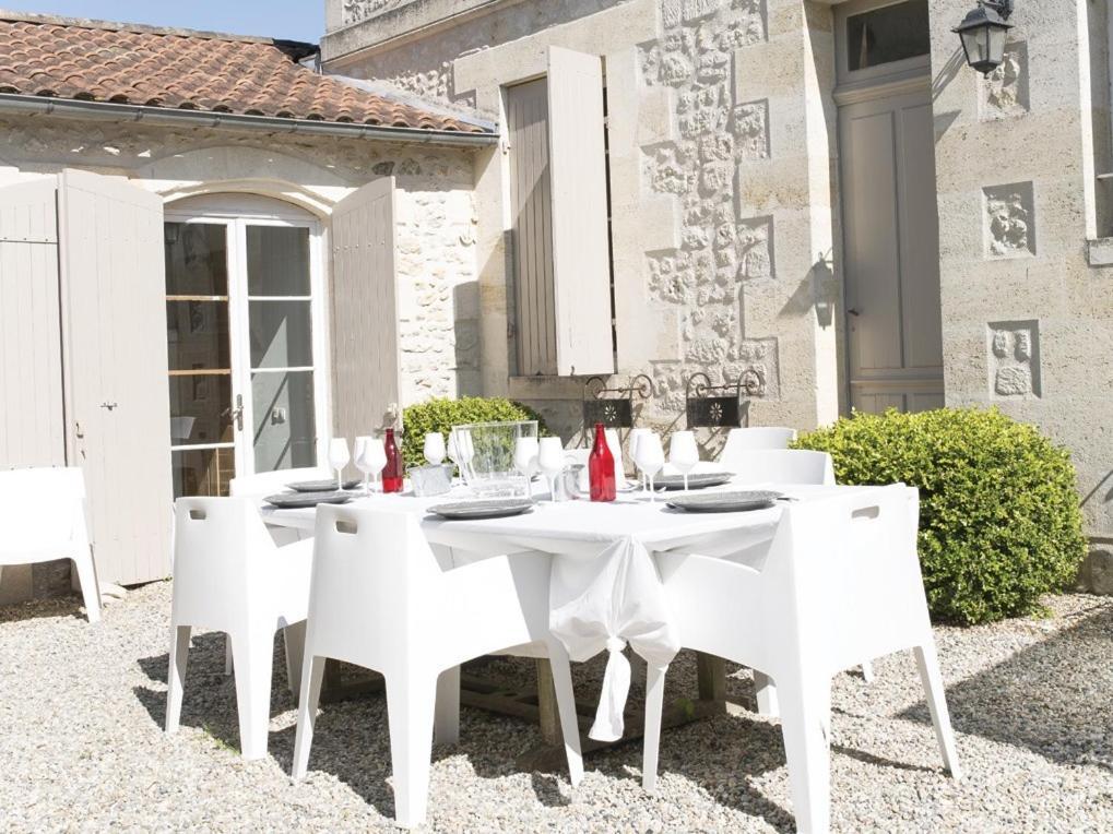 Domaine De Quittignan Brillette Hotel Moulis-en-Medoc Bagian luar foto